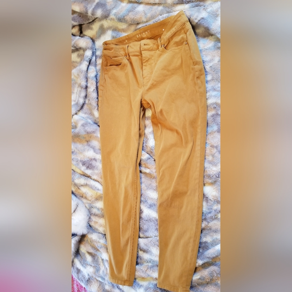 White House Black Market Camel Or Mustard Yellow Pants, Size 6